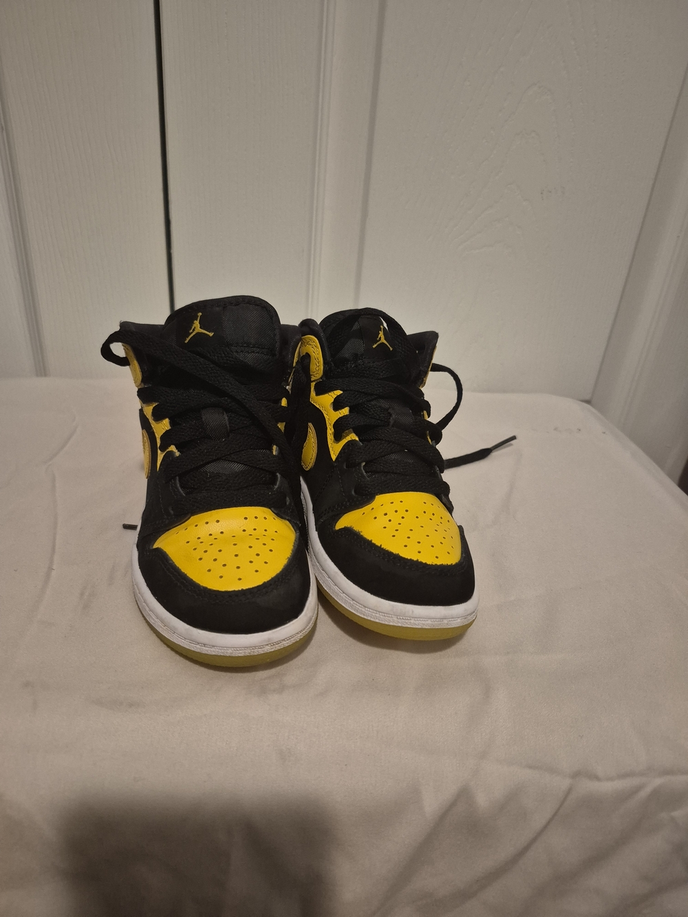Kids Black and Yellow Jumpman High-Top Sneakers